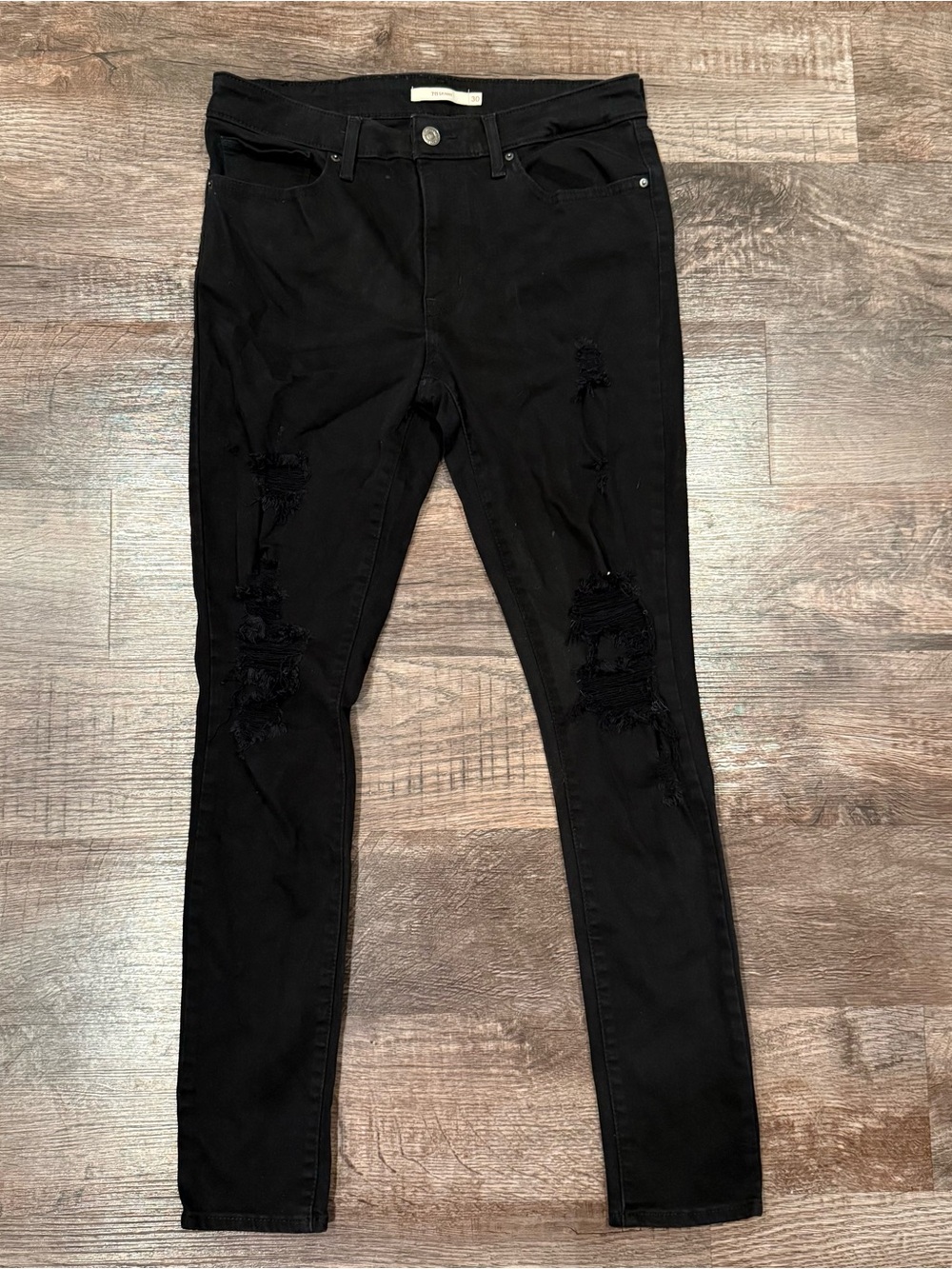 Levi Women’s 711 Black Distressed Skinny Jeans 30 Waist Grunge Rock Goth Metal